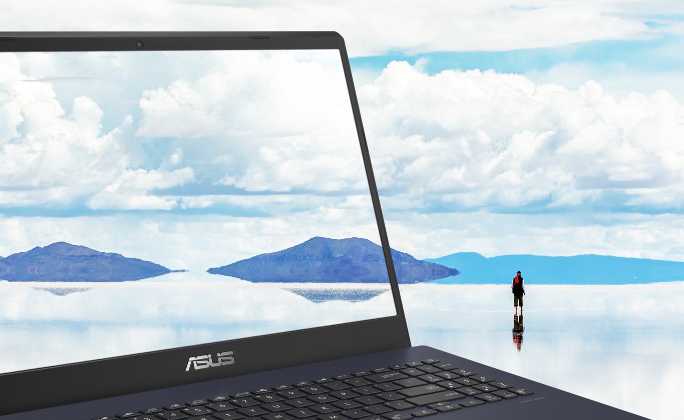 ASUS VivoBook R571GT Star Black